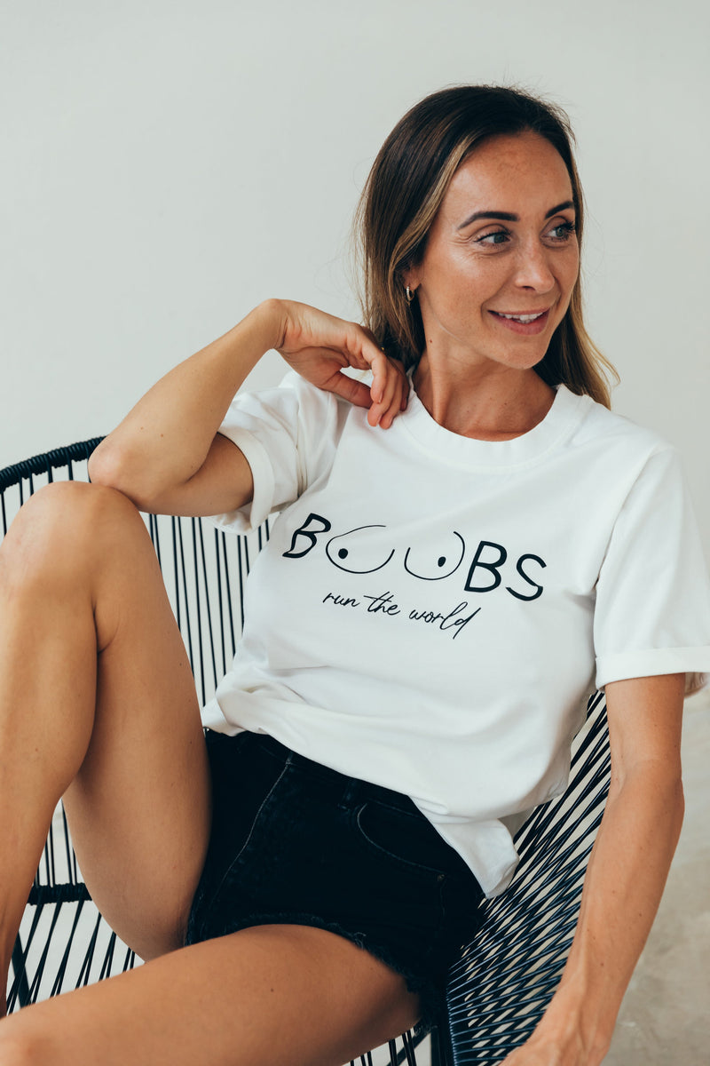 Nursing T-shirt "BOOBS"